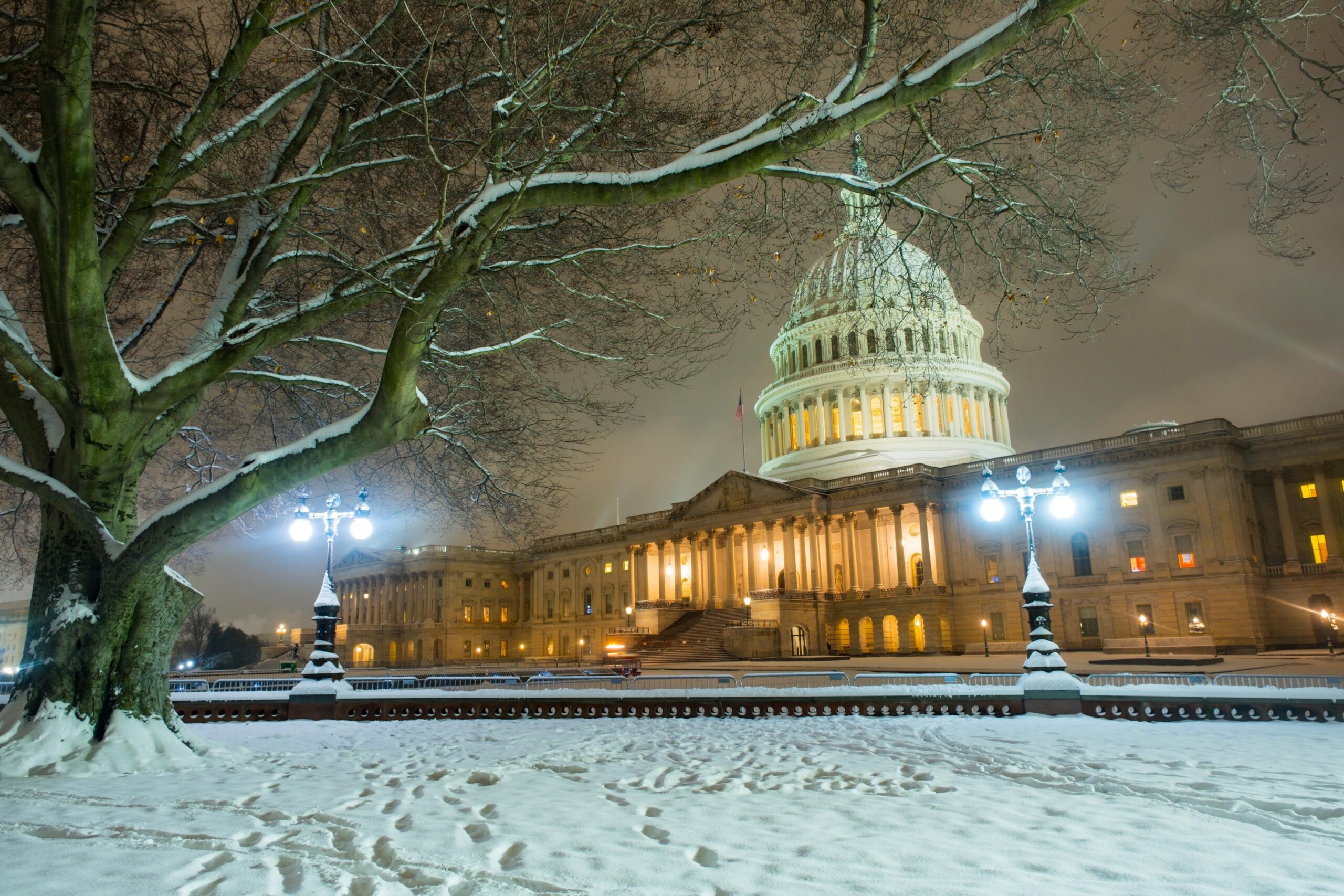 Senators debating immigration policy during Washington budget deadlock