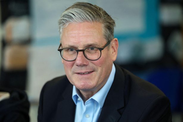 Keir Starmer handing over Labour leadership