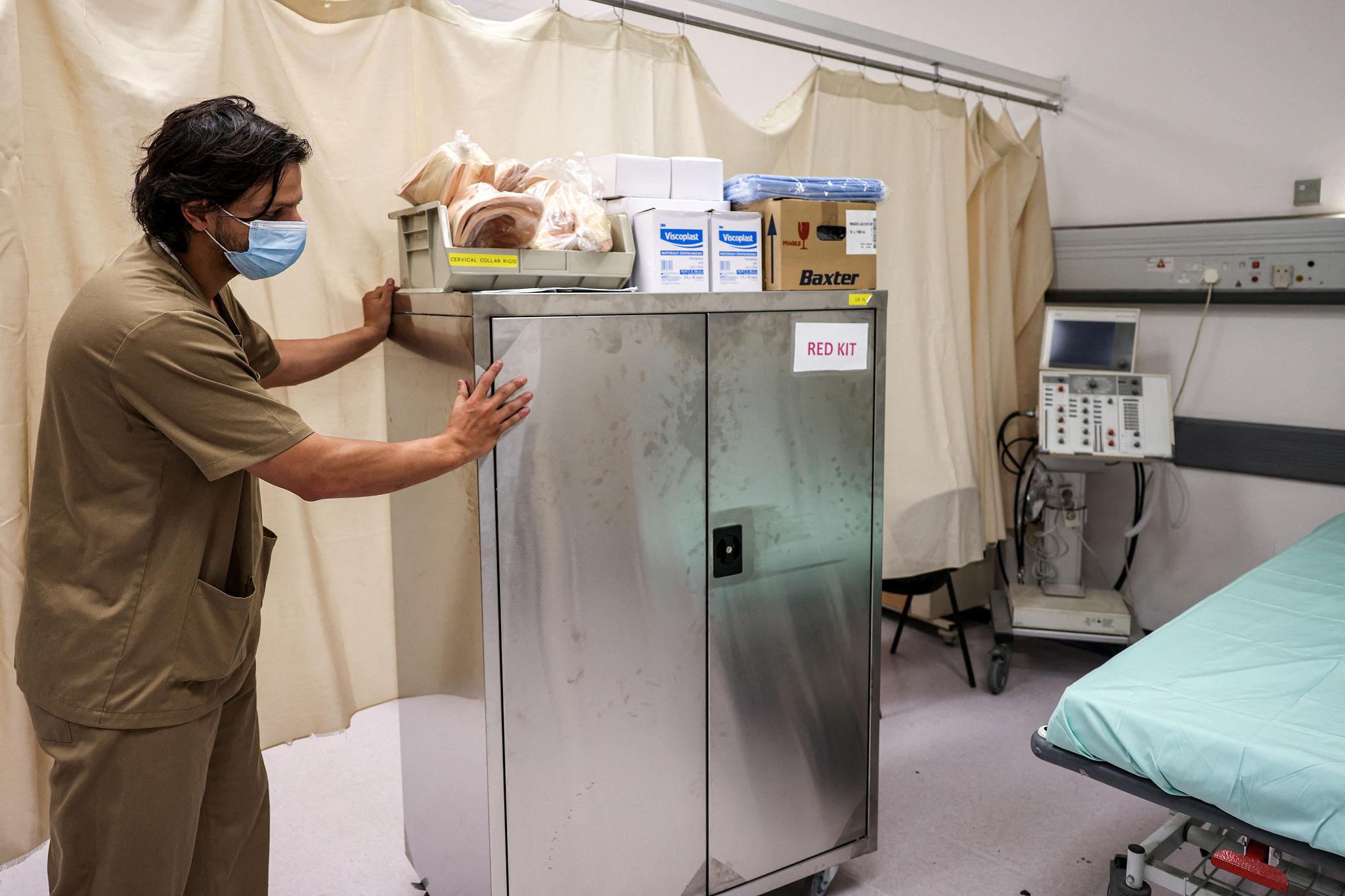 Medical staff working under pressure amid Middle East healthcare emergency in Lebanon