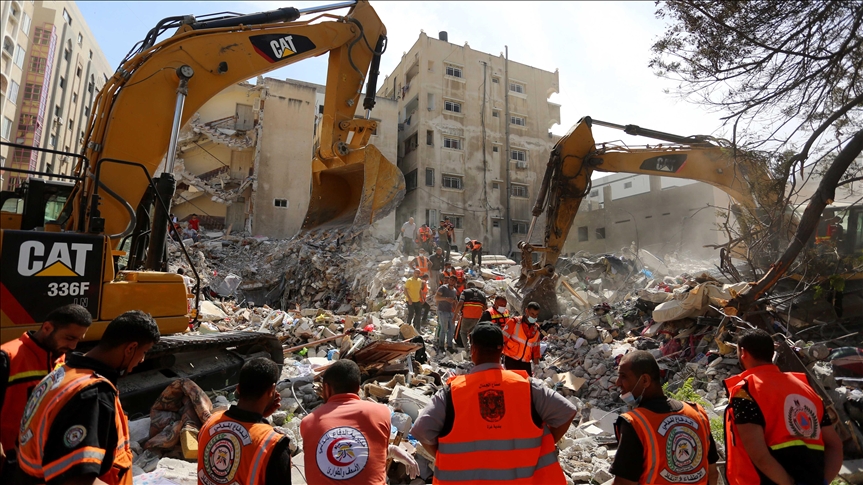 Israeli airstrikes kill 9 in Gaza rescue operations