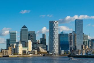 Telecommunications infrastructure supporting BT Group shares outlook