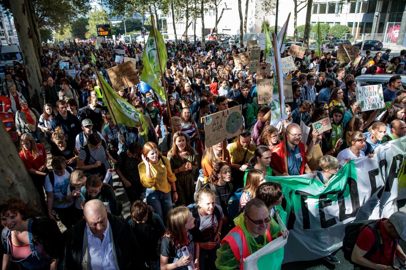 Brussels Midi clashes article illustrating the history of public demonstrations in Brussels