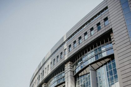 EU policymakers debate novel nicotine products and tobacco rules in Brussels