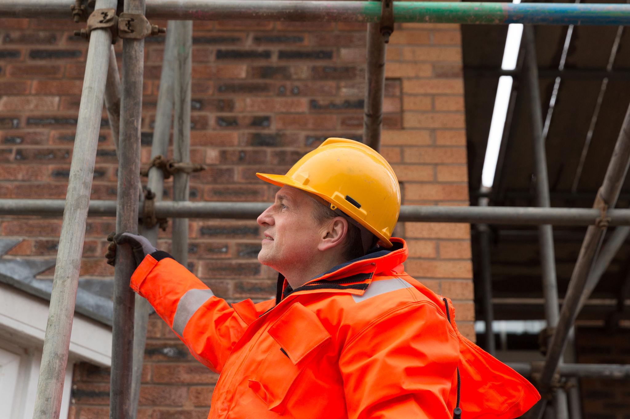 UK homebuilder news featuring residential construction activity in Britain during 2026