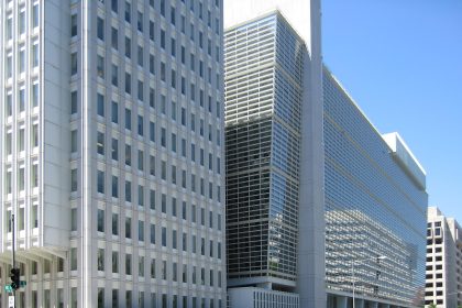 World Bank crisis aid discussions amid rising global economic pressures